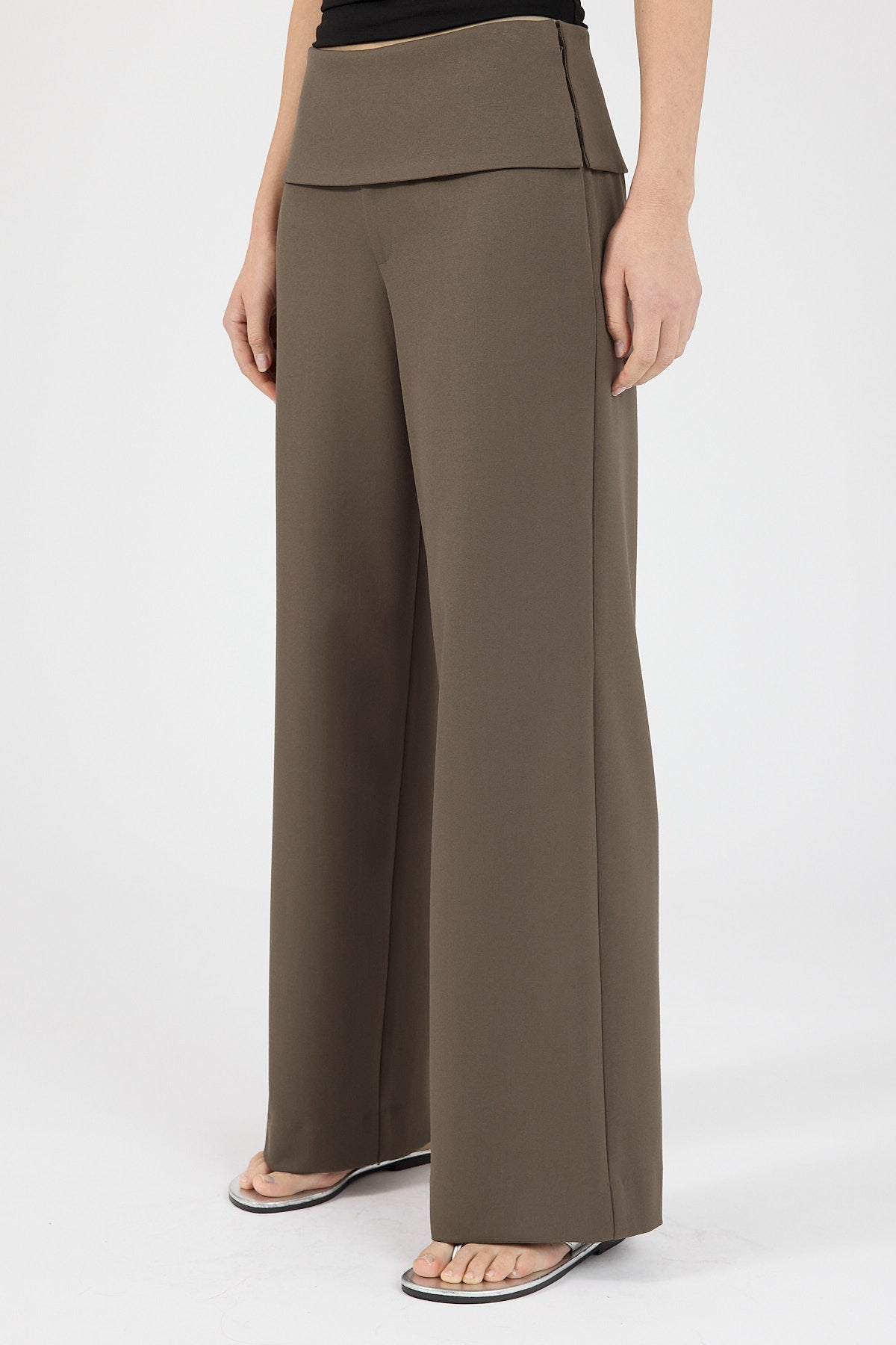Perfect Stranger Vaila Fold Over Pant Taupe
