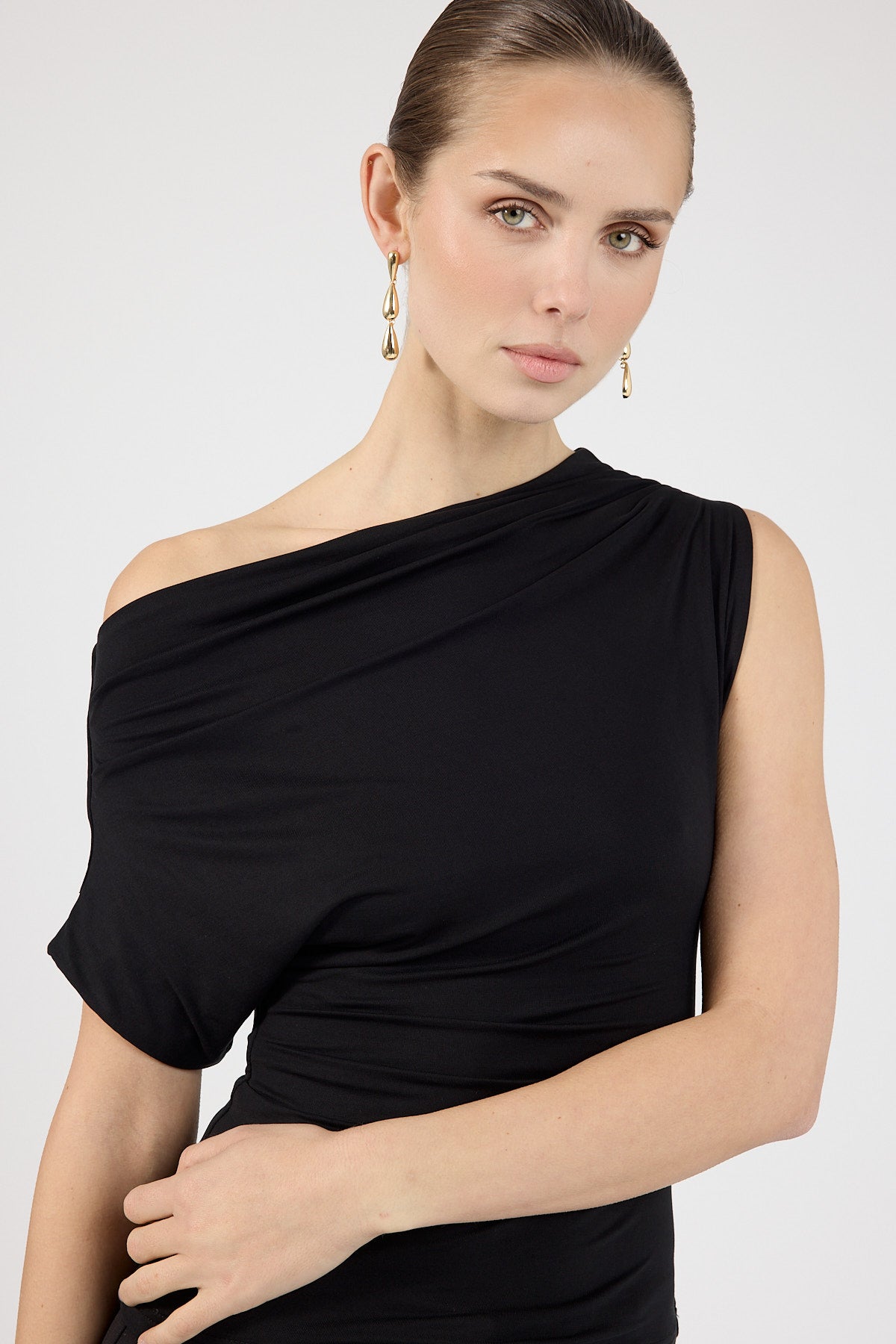 Perfect Stranger Alora Drop Earrings 18k Gold Plated
