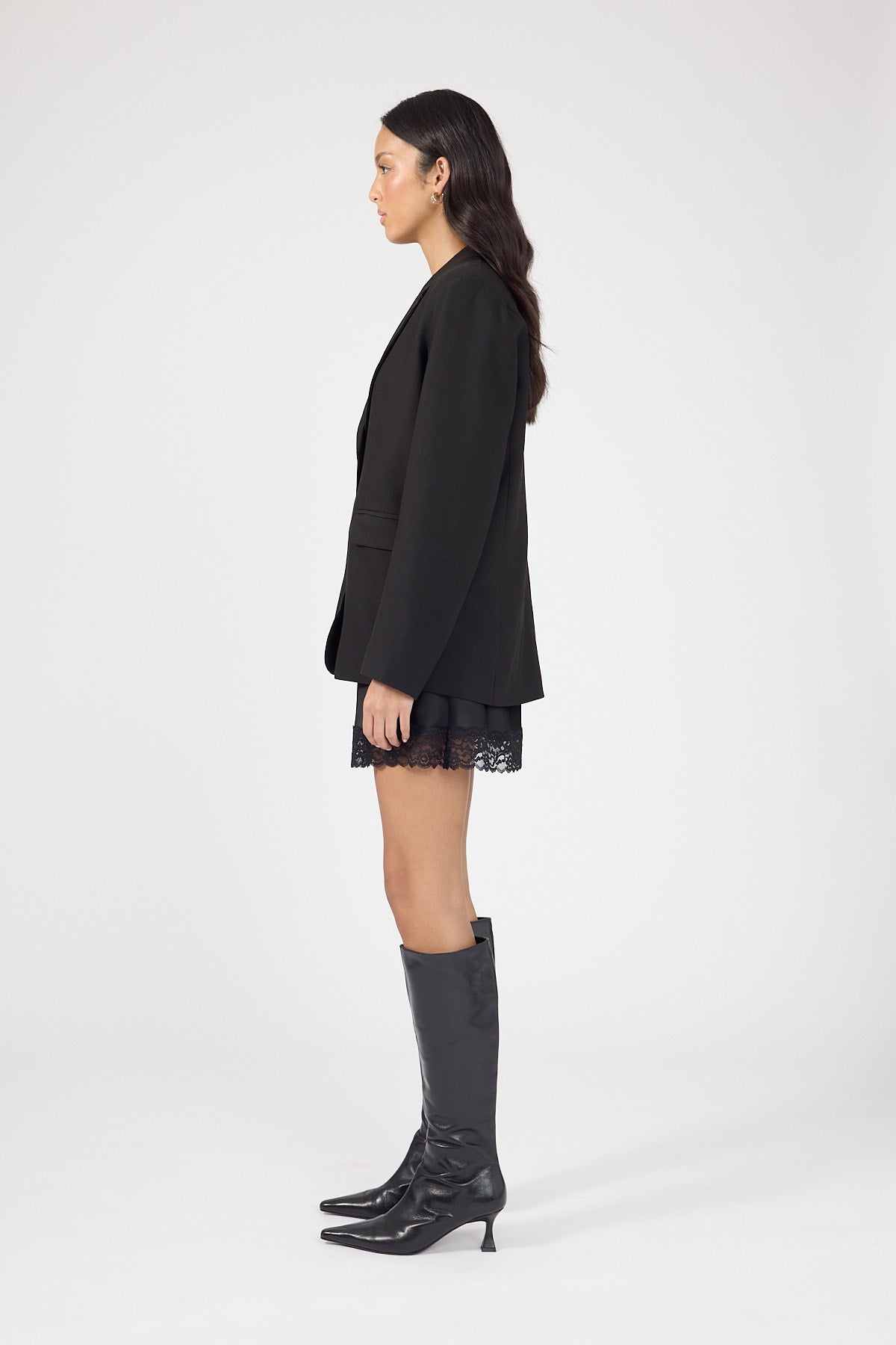 Perfect Stranger Micah High Rise Lace Mini Skirt Black