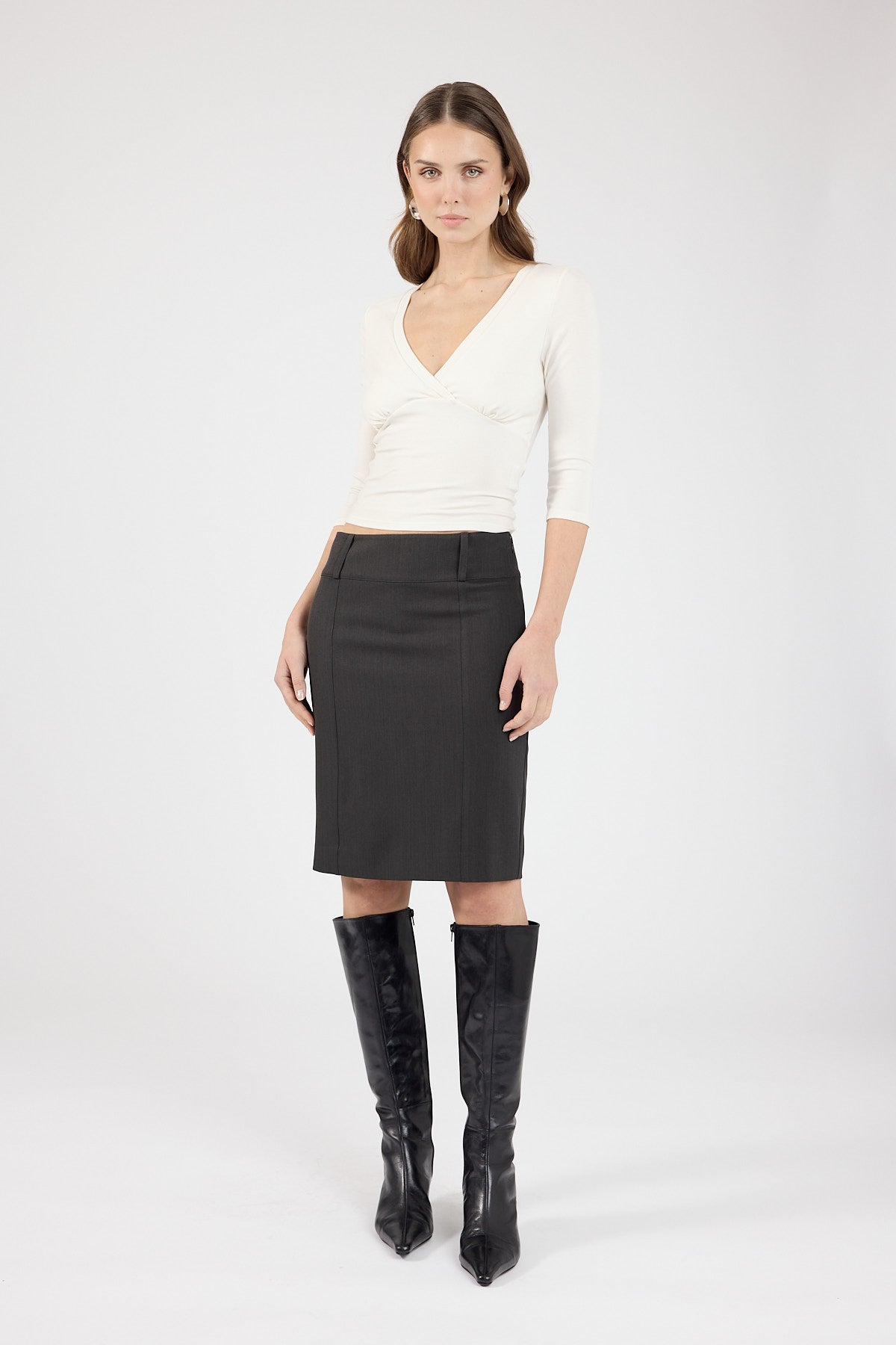 Perfect Stranger Monroe Mid rise Midi Skirt Charcoal