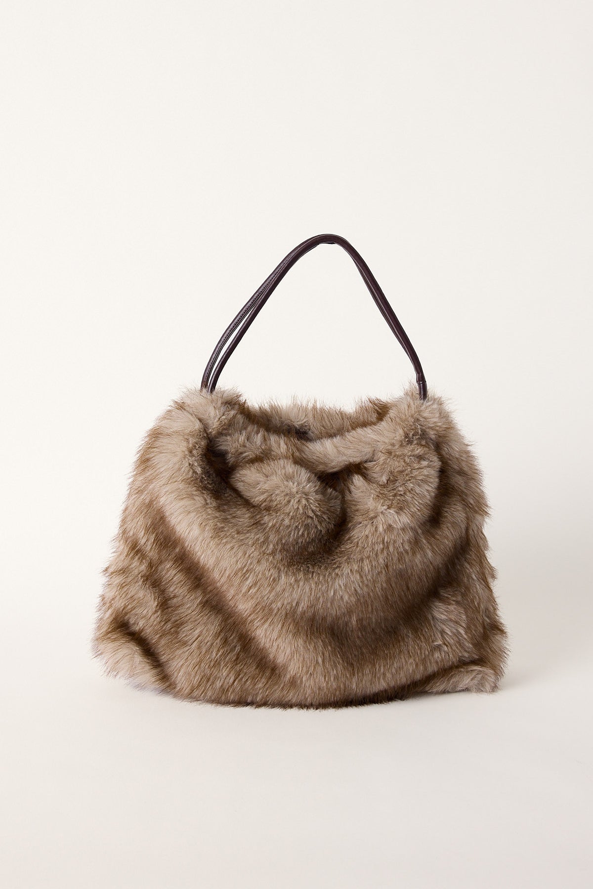 Peta + Jain Fonda Shoulder Bag Brown