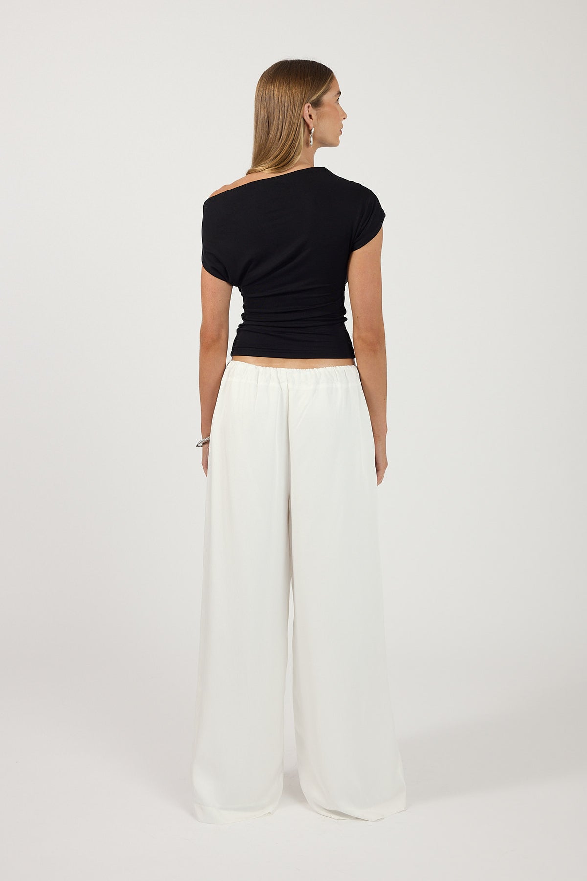 Perfect Stranger Vianna Mid Rise Drawcord Pant White