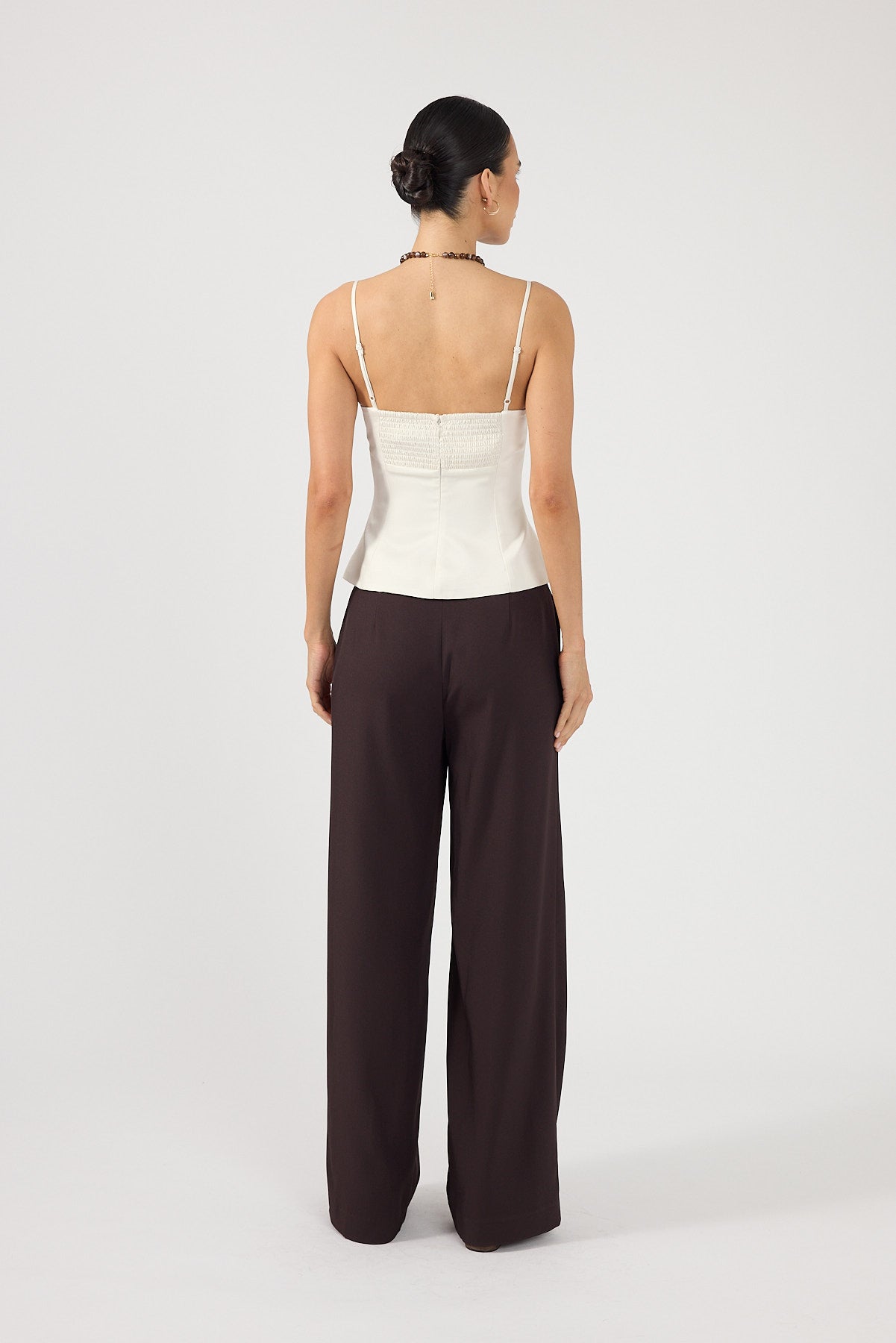 Perfect Stranger Sol Mid Rise Pant Dark Brown