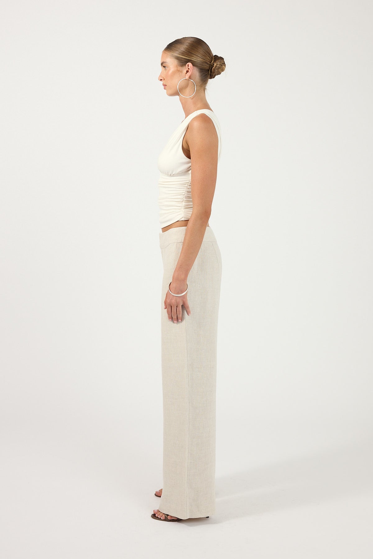 Perfect Stranger Ainzley Gathered Top White